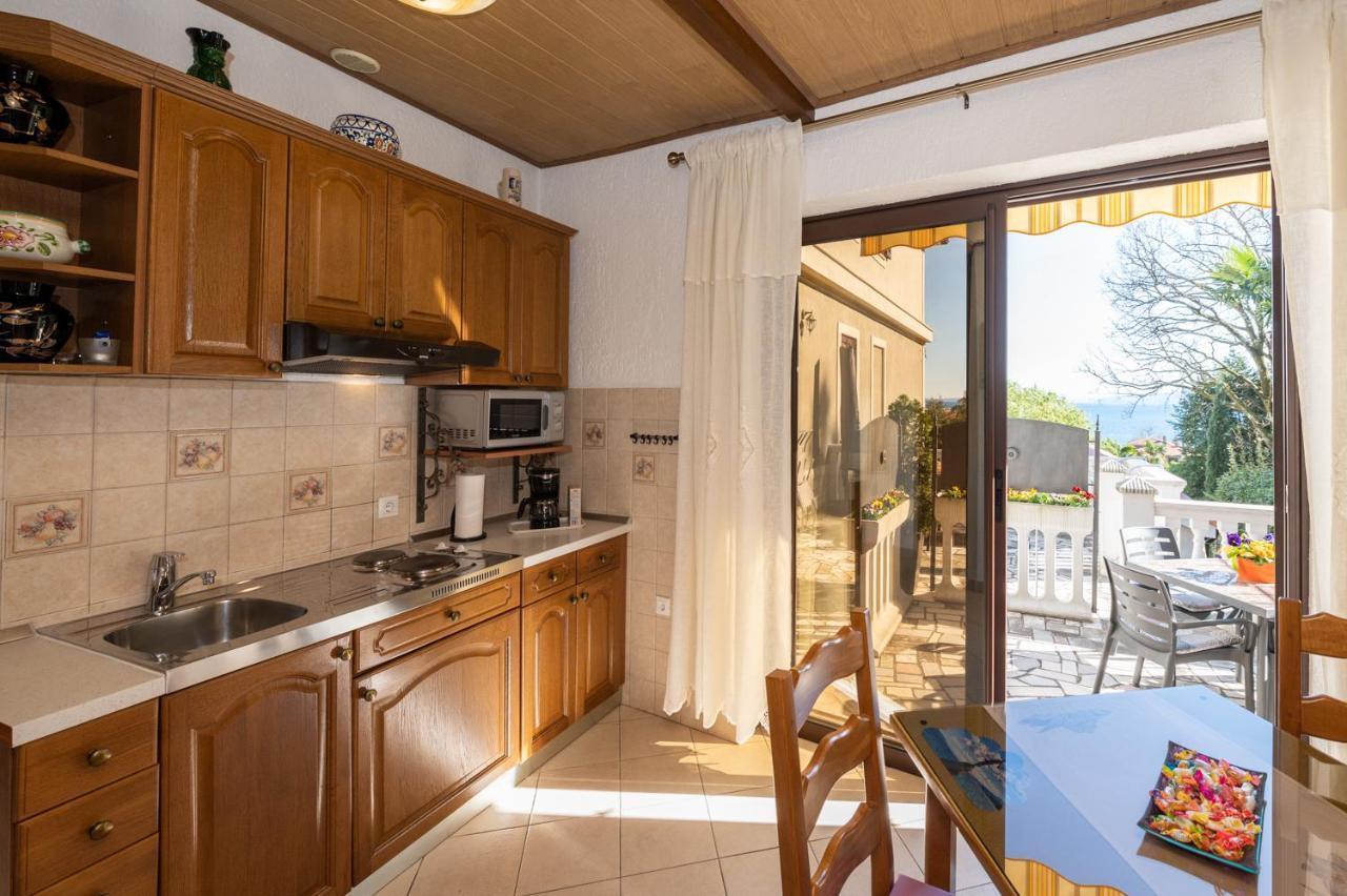 Apartments Villa Salona Opatija Exterior foto